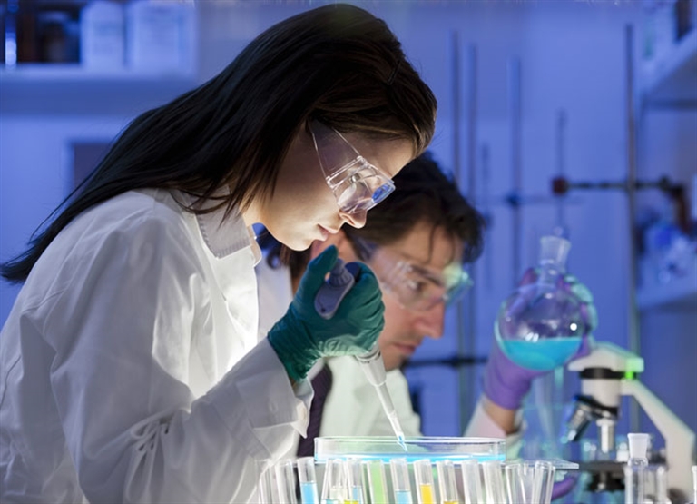 Luftbefeuchter für Labor und Reinraum 