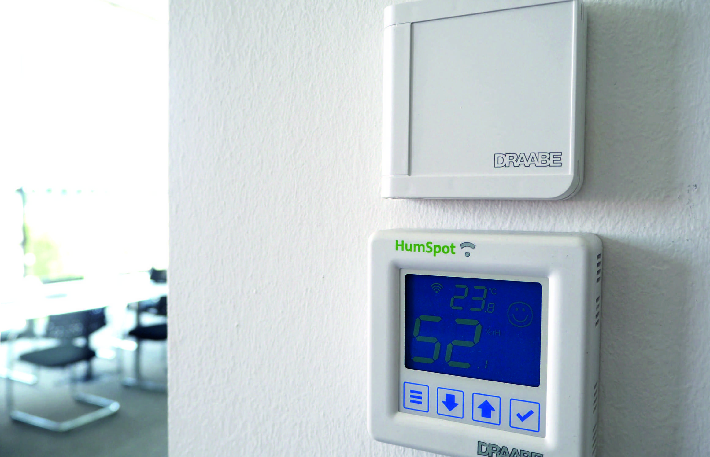 Digitale Hygrometer steuern die optimale Luftfeuchte bei se-austria